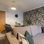 Rodney House By Mgroupsa